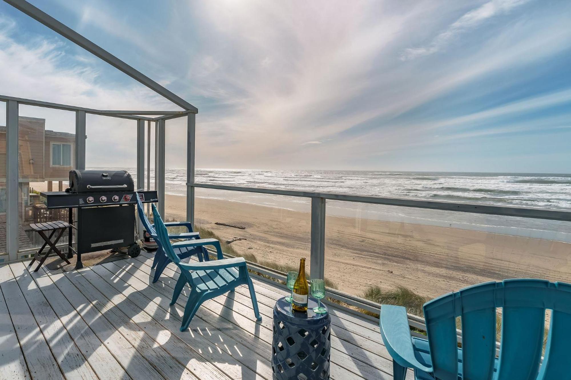 Steps From The Beach! Hottub, $1M Ocean View, Deck Waldport Exteriér fotografie